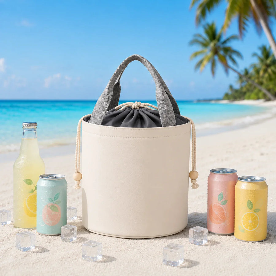 ICEWELL Lunch Bag in Beige am Strand – isolierte Lunchtasche für Picknick und unterwegs – Ansicht 2